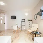 Emotha Τρογκίρ