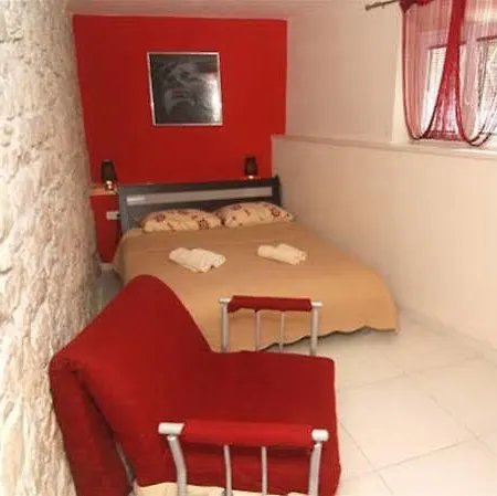 爱慕斯公寓 公寓 *